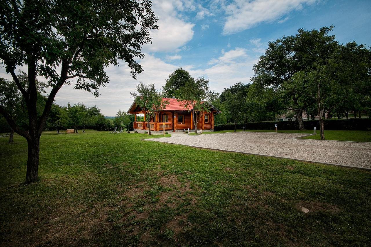 Country Lodge Vukovic Раковица Экстерьер фото
